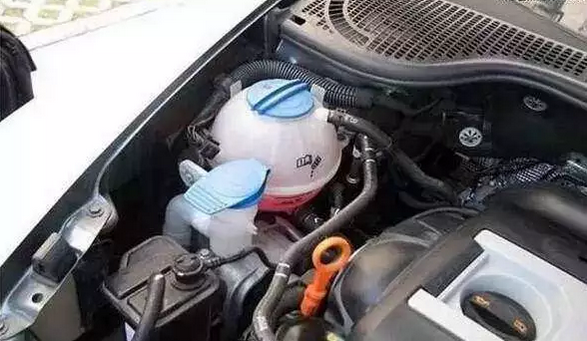 夏天这么热! 还让我加超长效防冻冷却液, 是不是坑我?